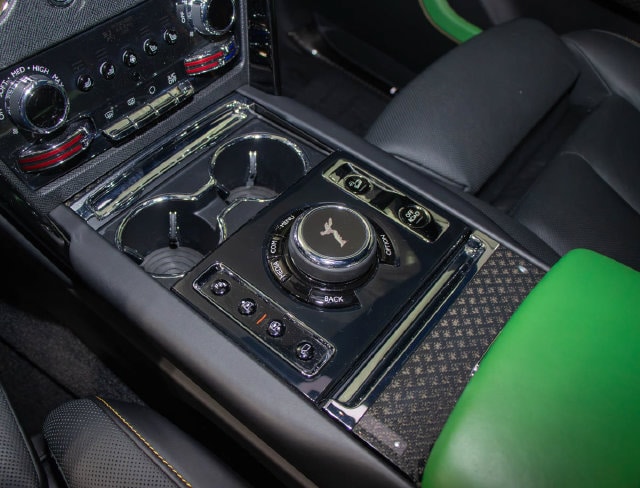 2023 Rolls-Royce Cullinan Black Badge - Photo 22
