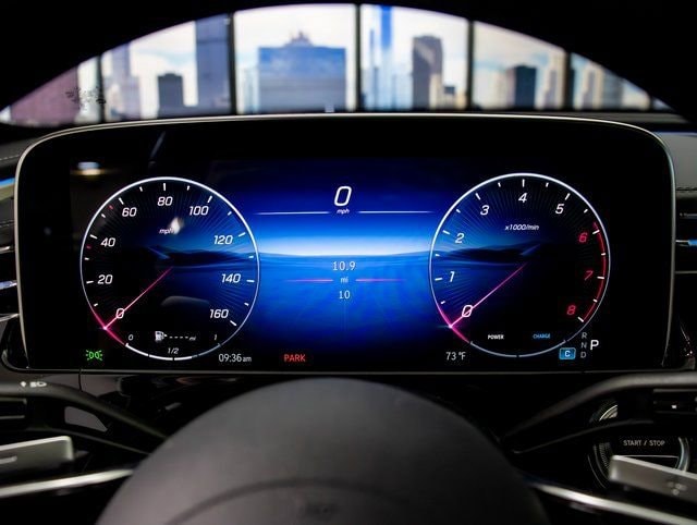 2026 Mercedes-Benz E-Class E450 - Photo 18