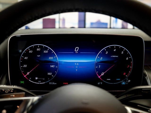 2026 Mercedes-Benz GLC Base - Photo 18
