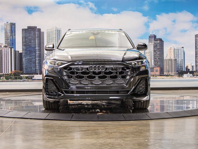 2025 Audi SQ8 Prestige photo 2