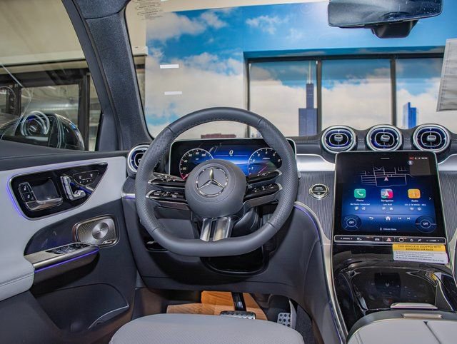 2026 Mercedes-Benz GLC Base - Photo 16