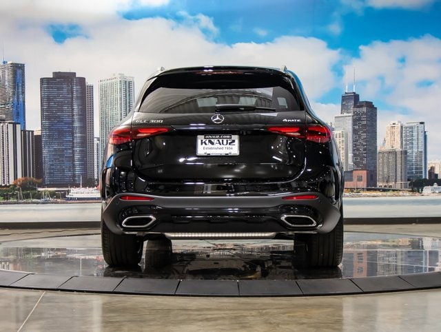 2026 Mercedes-Benz GLC Base - Photo 11