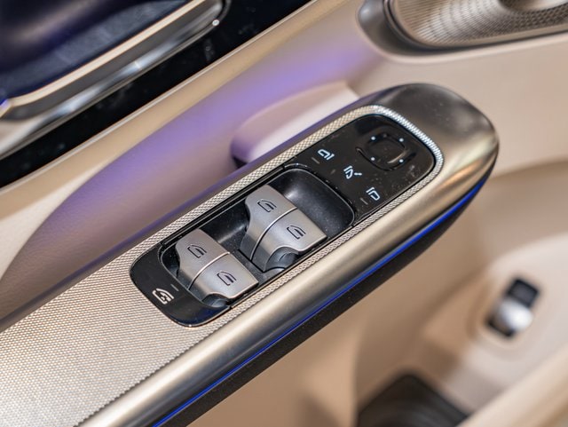 2026 Mercedes-Benz GLC Base - Photo 14