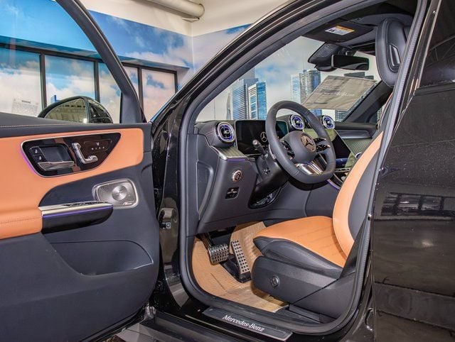 2026 Mercedes-Benz GLC Coupe GLC 300 - Photo 13