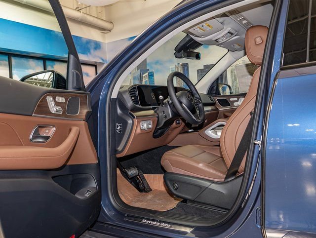 2026 Mercedes-Benz GLE GLE450 - Photo 13