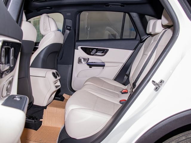 2026 Mercedes-Benz GLC Base - Photo 22