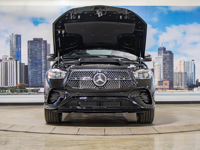 2026 Mercedes Benz GLE 450 4MATIC photo 3