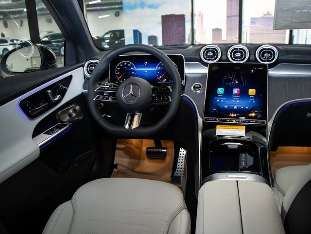 2026 Mercedes-Benz GLC Base - Photo 17