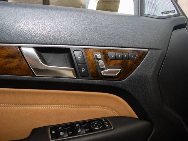 2016 Mercedes-Benz E-Class E550 - Photo 15