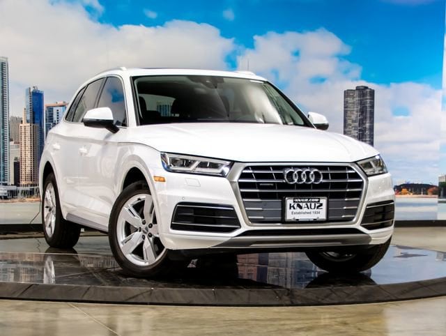 2018 Audi Q5 2.0T quattro S tronic Premium Plus's photo