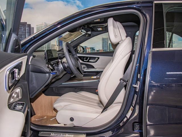 2026 Mercedes-Benz E-Class E450 - Photo 20