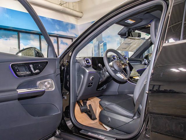 2026 Mercedes-Benz GLC Base - Photo 13