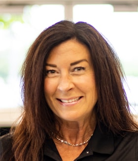 Staff member Roxanne Peplow from ID_ddcf05df2f42