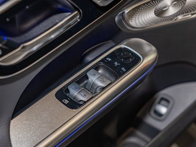 2026 Mercedes-Benz GLC Base - Photo 14