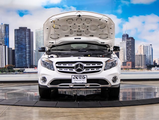 2018 Mercedes Benz GLA 250 4MATIC photo 3