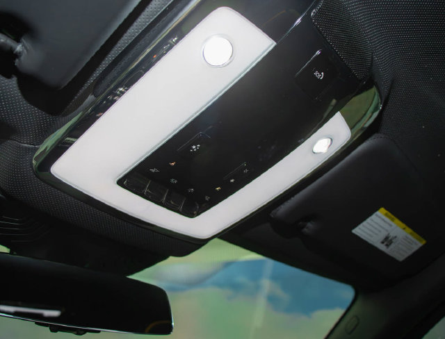 2023 Rolls-Royce Cullinan Black Badge - Photo 33