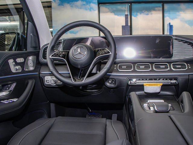 2026 Mercedes-Benz GLE GLE450 - Photo 16