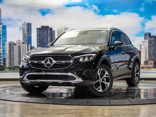 2025 Mercedes Benz GLC 350e 4MATIC photo 2