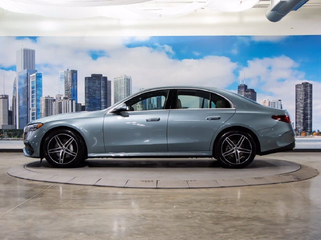 2026 Mercedes-Benz E-Class E450 - Photo 6