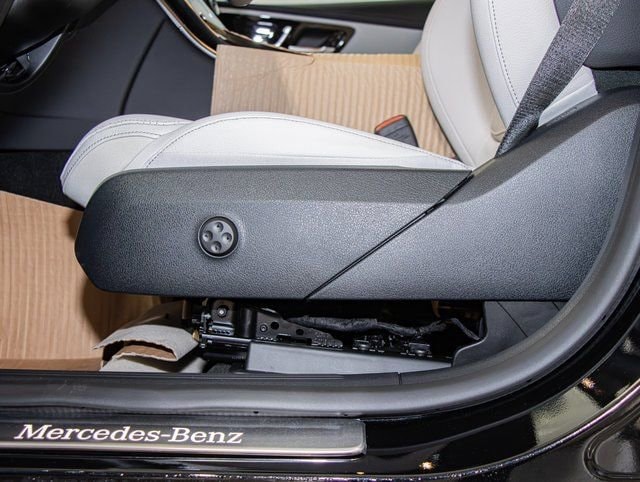 2026 Mercedes-Benz GLC Base - Photo 15