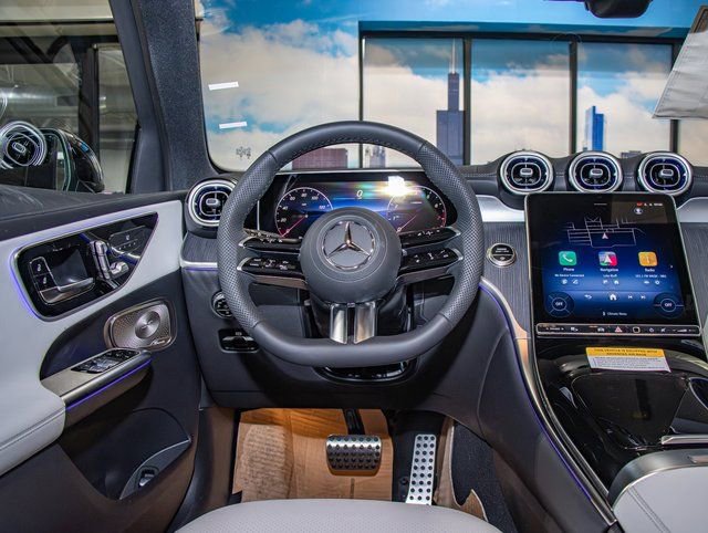 2026 Mercedes-Benz GLC Base - Photo 16
