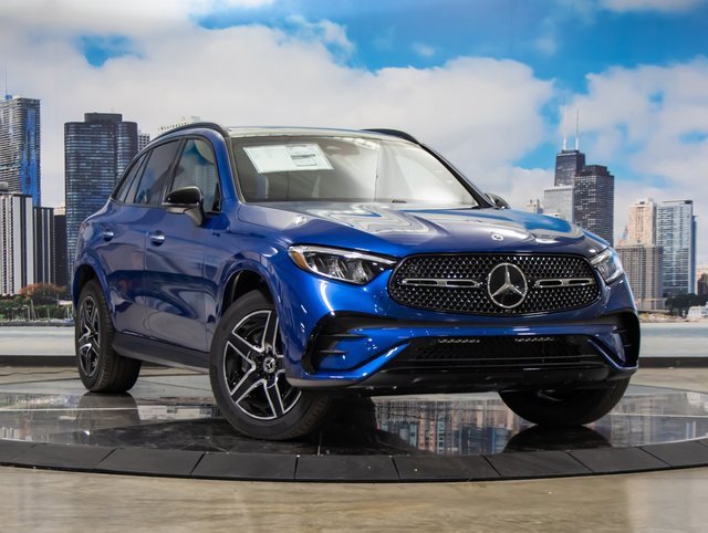 2026 Mercedes-Benz GLC Base's photo