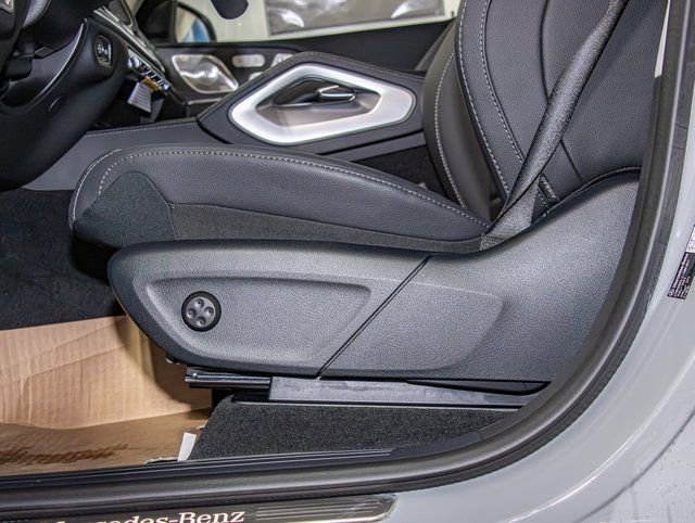 2026 Mercedes-Benz GLE GLE450 - Photo 15