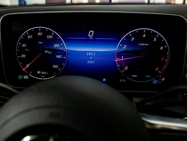 2026 Mercedes-Benz GLC Coupe GLC 300 - Photo 18