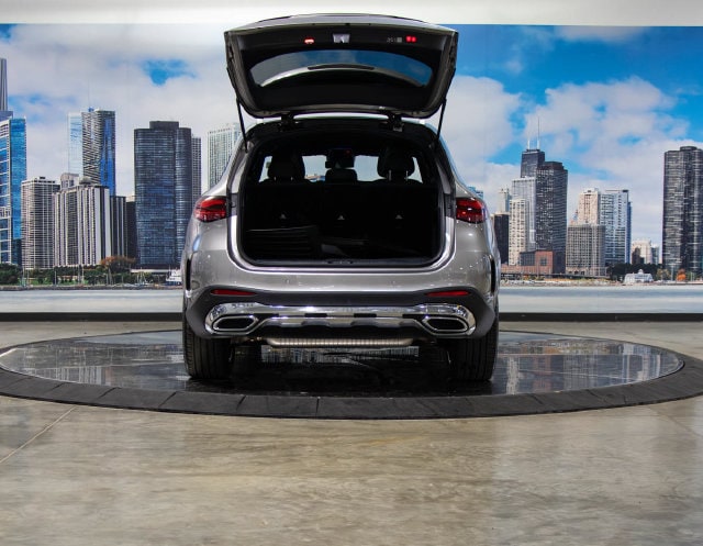 2023 Mercedes-Benz GLC GLC 300 - Photo 11