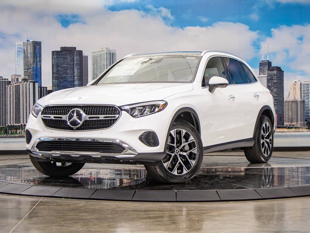 2026 Mercedes Benz GLC 350e 4MATIC photo 2
