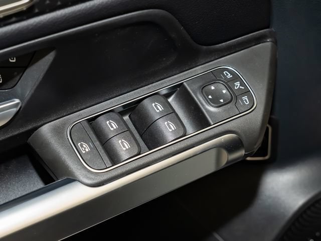 2026 Mercedes-Benz GLB GLB 250 - Photo 14