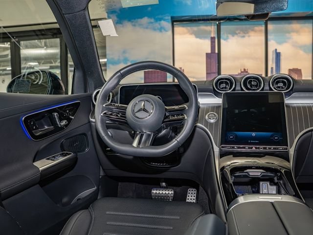 2024 Mercedes-Benz GLC GLC 300 - Photo 16