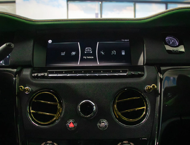 2023 Rolls-Royce Cullinan Black Badge - Photo 21
