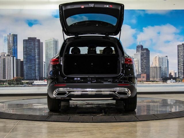 2026 Mercedes-Benz GLC Base - Photo 12