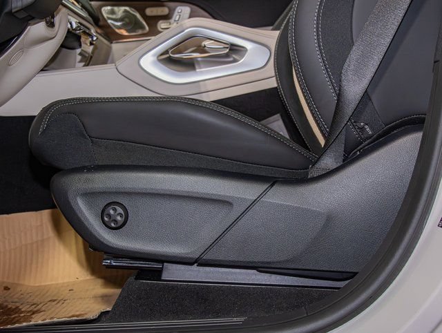 2026 Mercedes-Benz GLE AMG GLE 53 - Photo 15