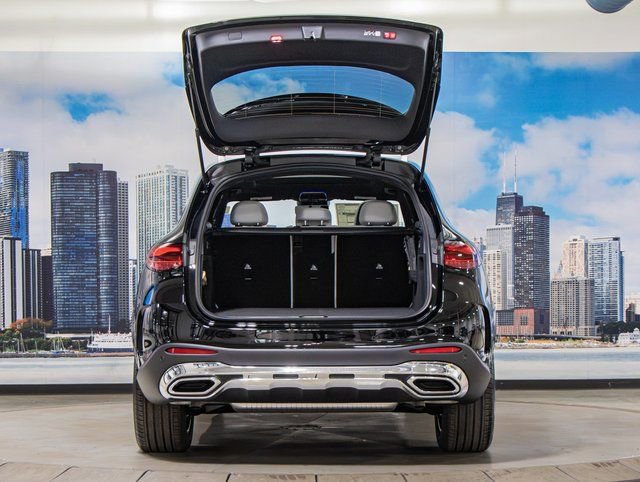 2026 Mercedes-Benz GLC Base - Photo 12