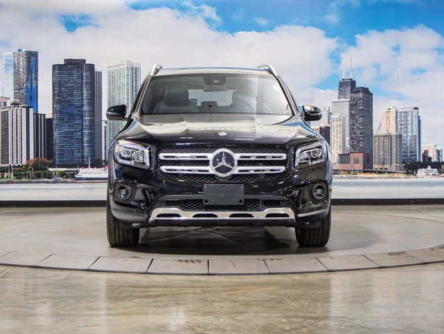 2022 Mercedes Benz GLB 250 4MATIC photo 2