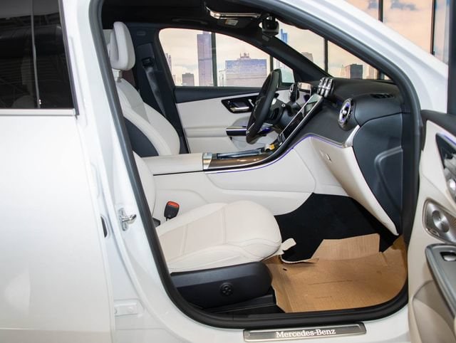 2027 Mercedes-Benz GLC Base - Photo 19
