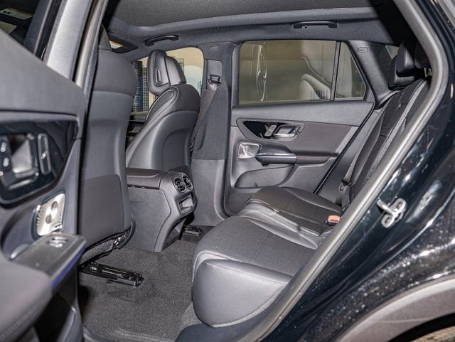 2026 Mercedes-Benz GLC Base - Photo 22