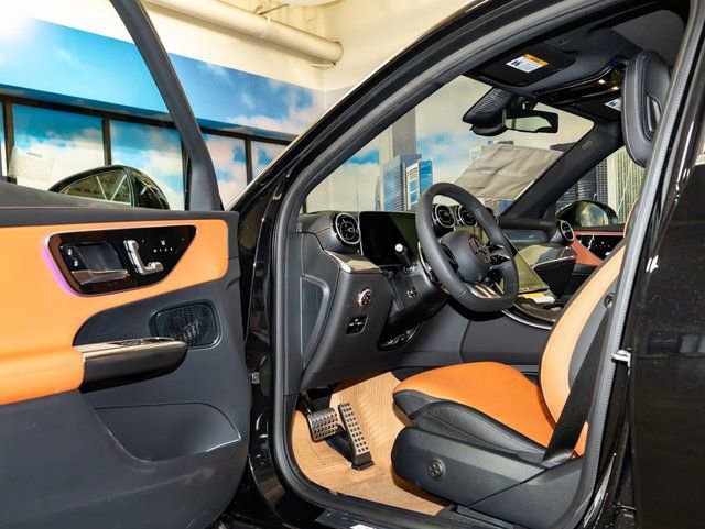 2026 Mercedes-Benz GLC AMG GLC43 - Photo 13