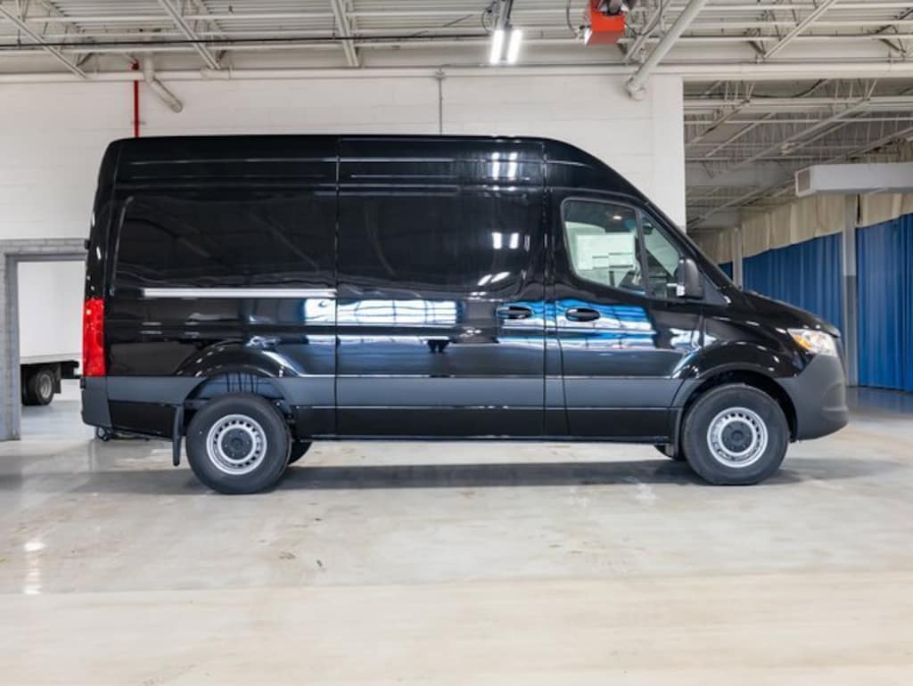 New 2025 Mercedes-Benz Sprinter 2500 144 WB Cargo Van