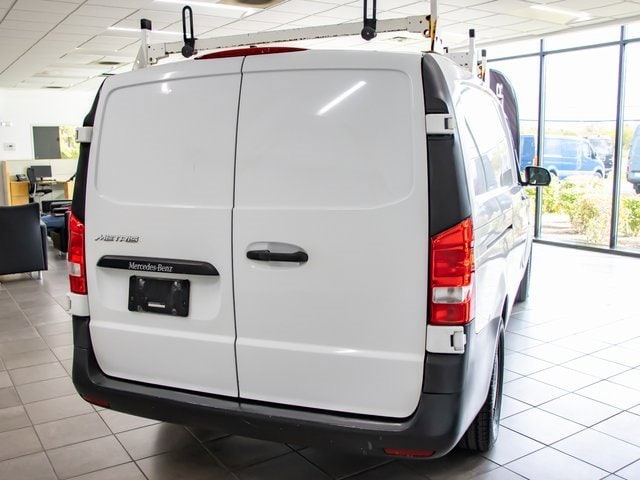Used 2017 Mercedes-Benz Metris Cargo Van Base with VIN WD3PG2EA6H3330009 for sale in Lake Bluff, IL