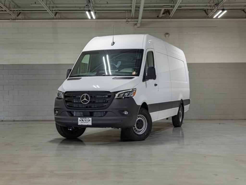 New 2026 Mercedes-Benz Sprinter 2500 High Roof 4-Cyl Diesel HO Van Extended Cargo Van