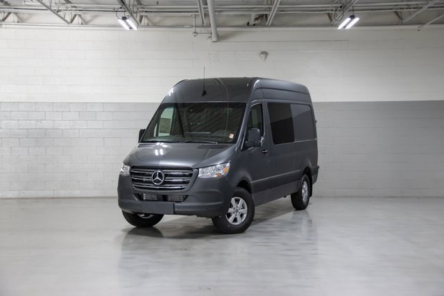 2024 Mercedes-Benz Sprinter Crew Van Base