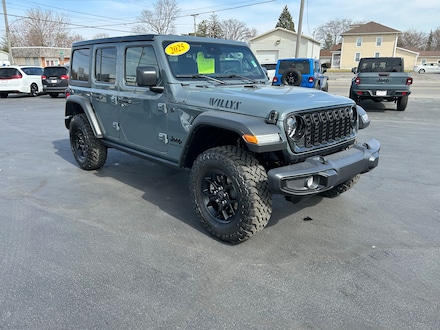 2025 Jeep Wrangler 4-DOOR WILLYS Sport Utility