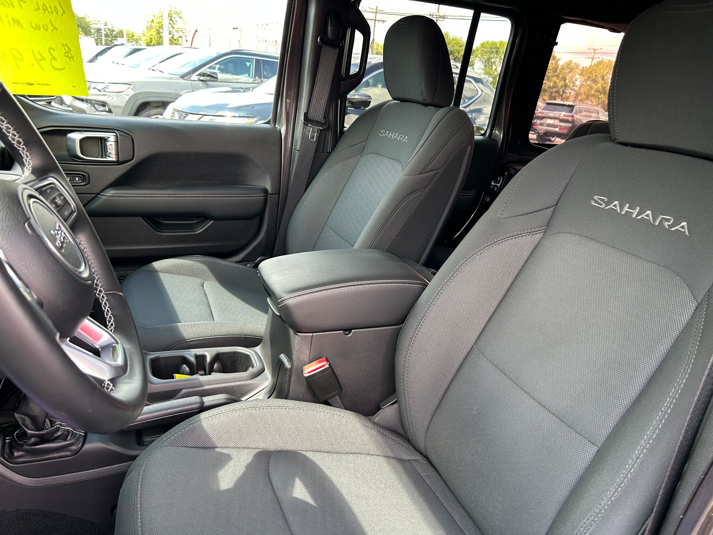 2022 Jeep Wrangler Unlimited Sahara - Photo 14