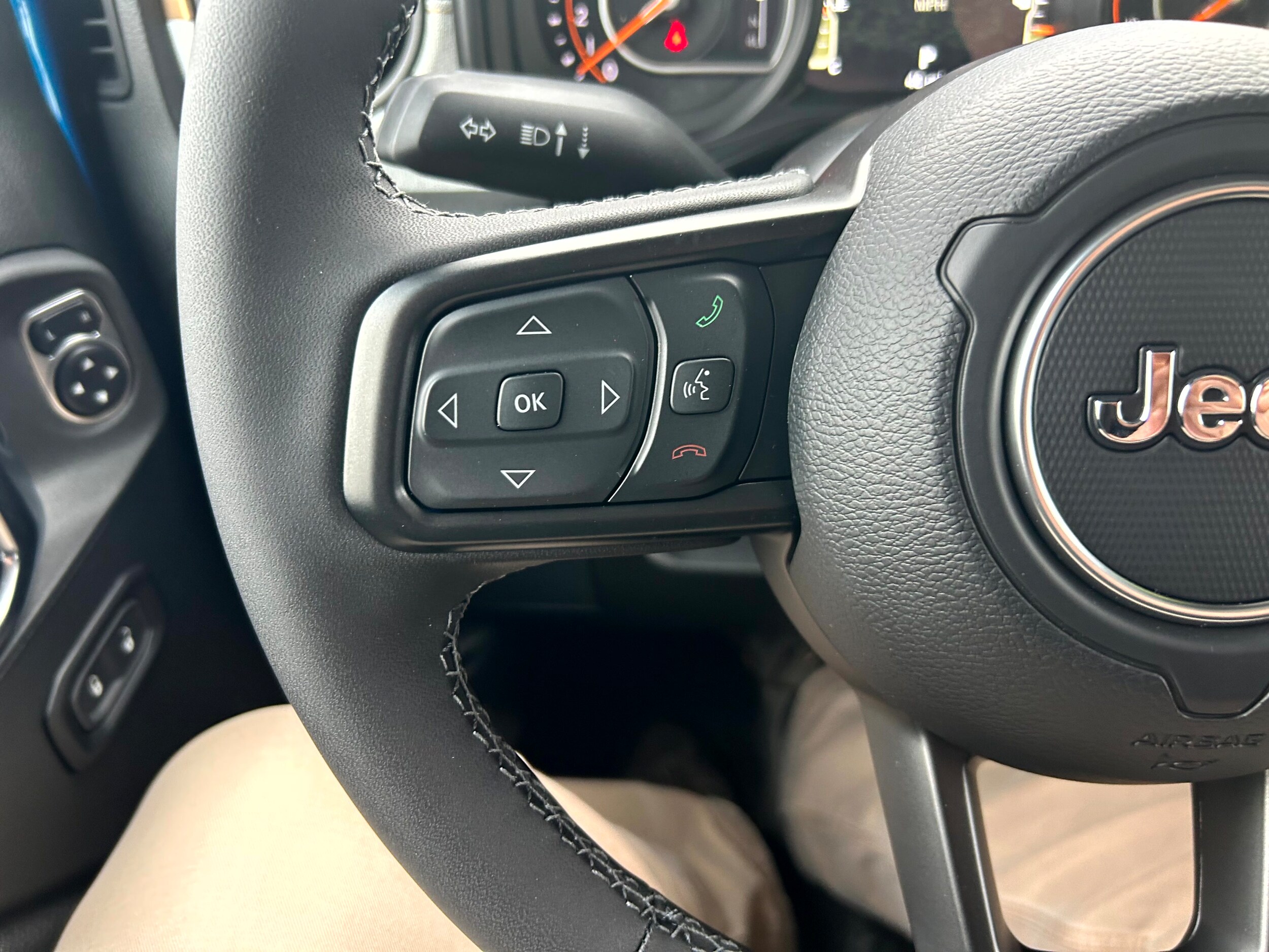 2026 Jeep Gladiator Willys - Photo 15
