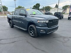 2025 Ram 1500 TRADESMAN CREW CAB 4X4 5'7 BOX Pickup