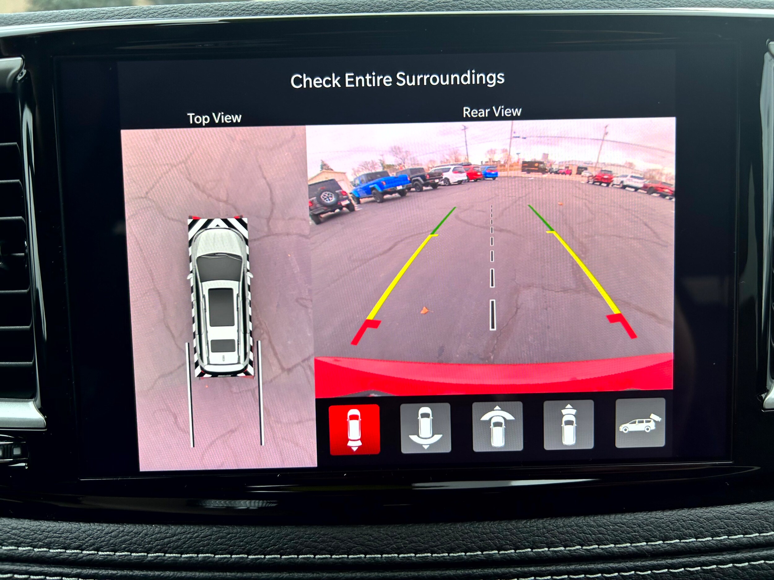 2026 Chrysler Pacifica Select - Photo 18