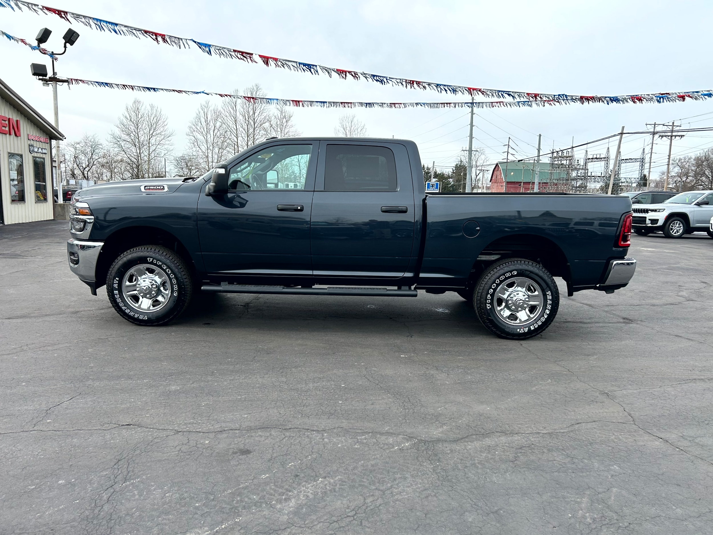 2026 RAM 2500 Tradesman - Photo 9